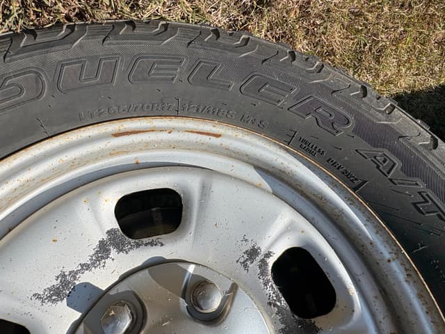 Image of Dodge Ram 1500 equipment image 4