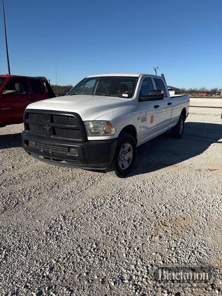 2017 Dodge Ram 3500 Equipment Image0