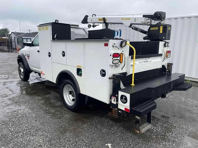 Image of Dodge Ram 5500 equipment image 1