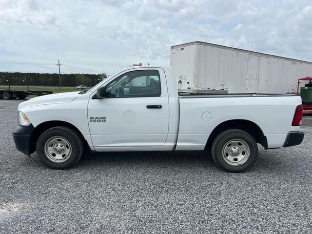 Image of Dodge Ram 1500 equipment image 1