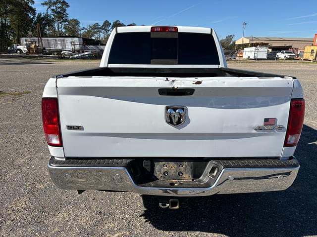 Image of Dodge Ram 1500 equipment image 2