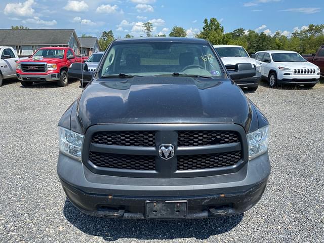 Image of Dodge Ram 1500 equipment image 3