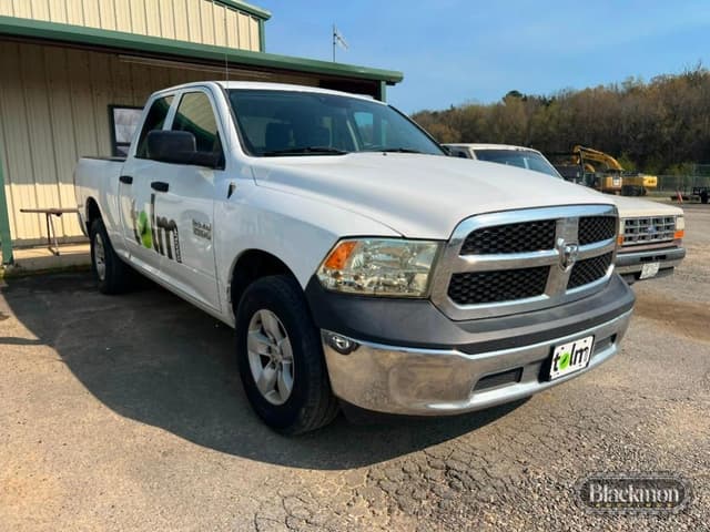 Image of Dodge Ram 1500 equipment image 4