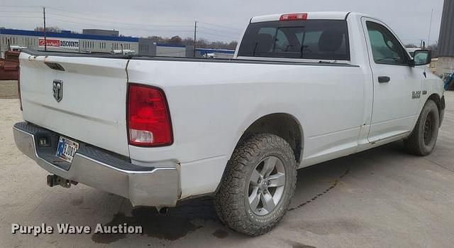 Image of Dodge Ram 1500 equipment image 4