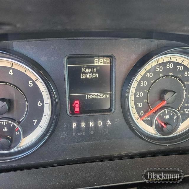 Image of Dodge Ram 1500 equipment image 4