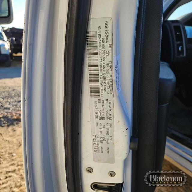 Image of Dodge Ram 1500 equipment image 3