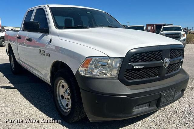 Image of Dodge Ram 1500 equipment image 2