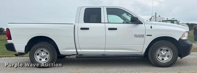Image of Dodge Ram 1500 equipment image 3