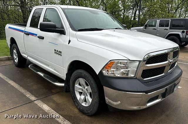 Image of Dodge Ram 1500 equipment image 2