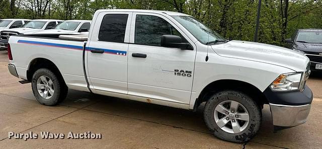 Image of Dodge Ram 1500 equipment image 3