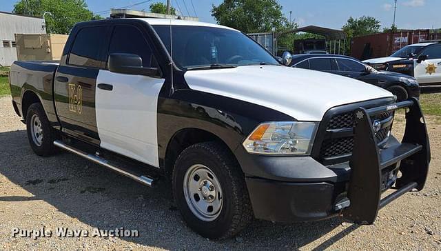Image of Dodge Ram 1500 equipment image 2