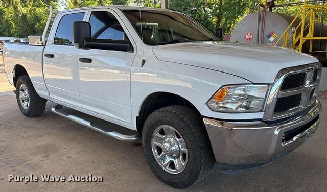Image of Dodge Ram 2500 equipment image 2