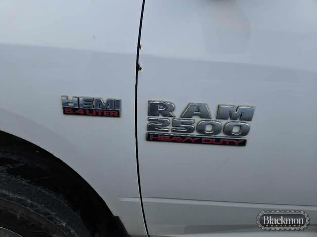 Image of Dodge Ram 2500HD equipment image 1