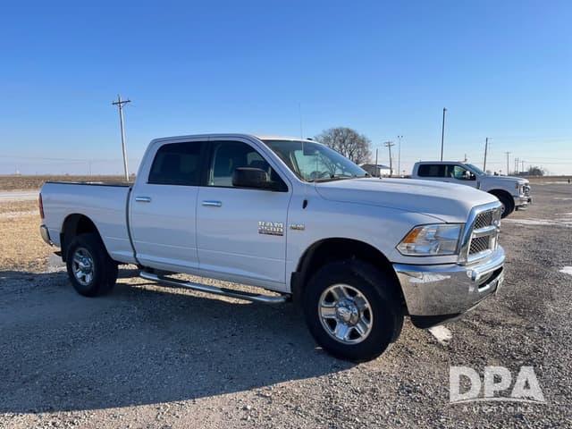 Image of Dodge Ram 2500 equipment image 4