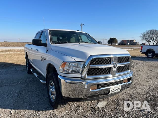 Image of Dodge Ram 2500 equipment image 3
