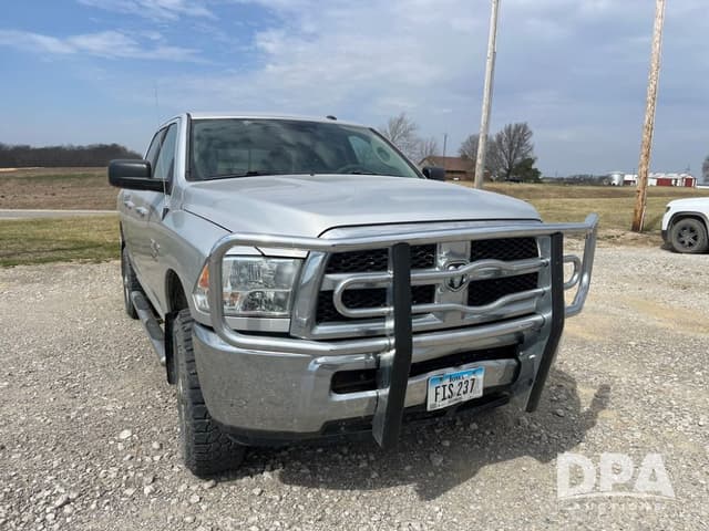 Image of Dodge Ram 2500 equipment image 3