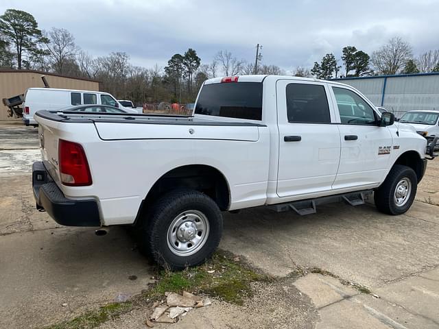 Image of Dodge Ram 2500 equipment image 2