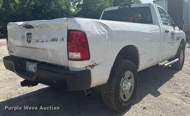 Image of Dodge Ram 2500HD equipment image 4