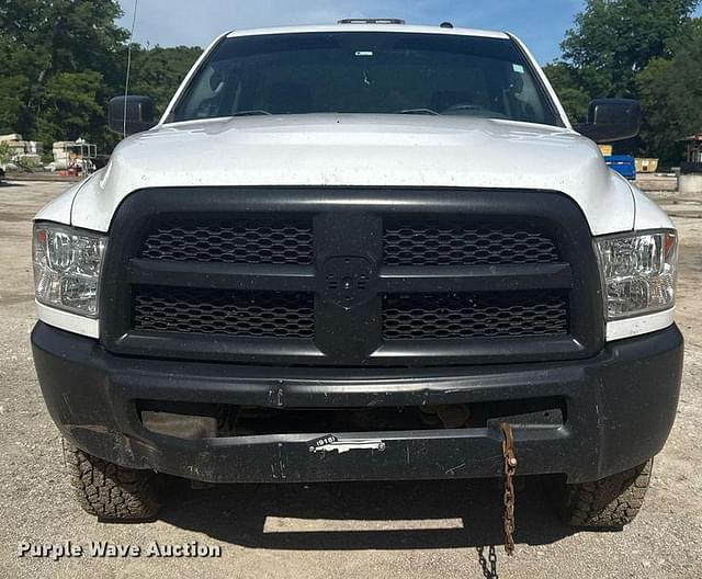 Image of Dodge Ram 2500HD equipment image 1