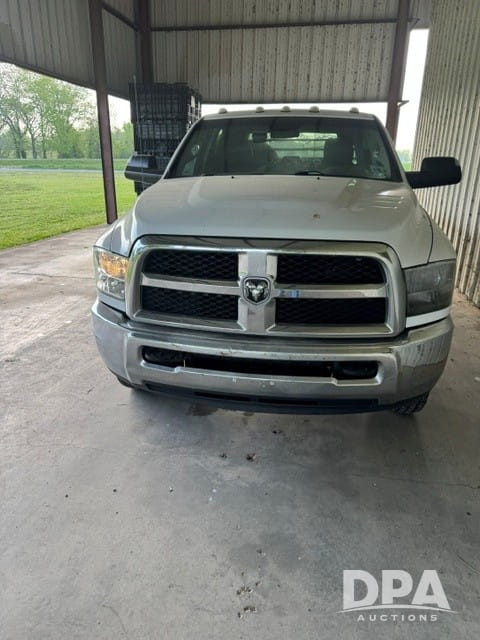 2017 Dodge Ram 3500 Equipment Image0