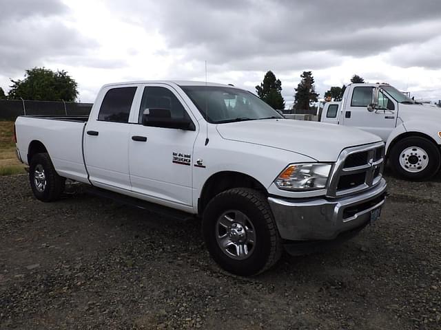 Image of Dodge Ram 3500HD equipment image 1