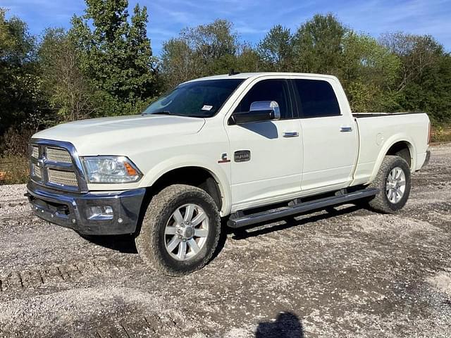 Image of Dodge Ram 3500 equipment image 3