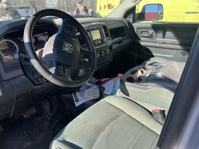 Image of Dodge Ram 3500 equipment image 4