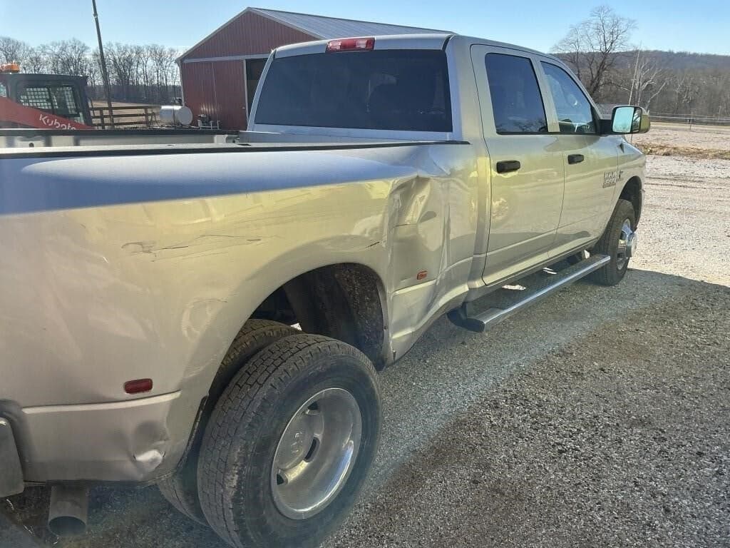 Image of Dodge Ram 3500 Primary image