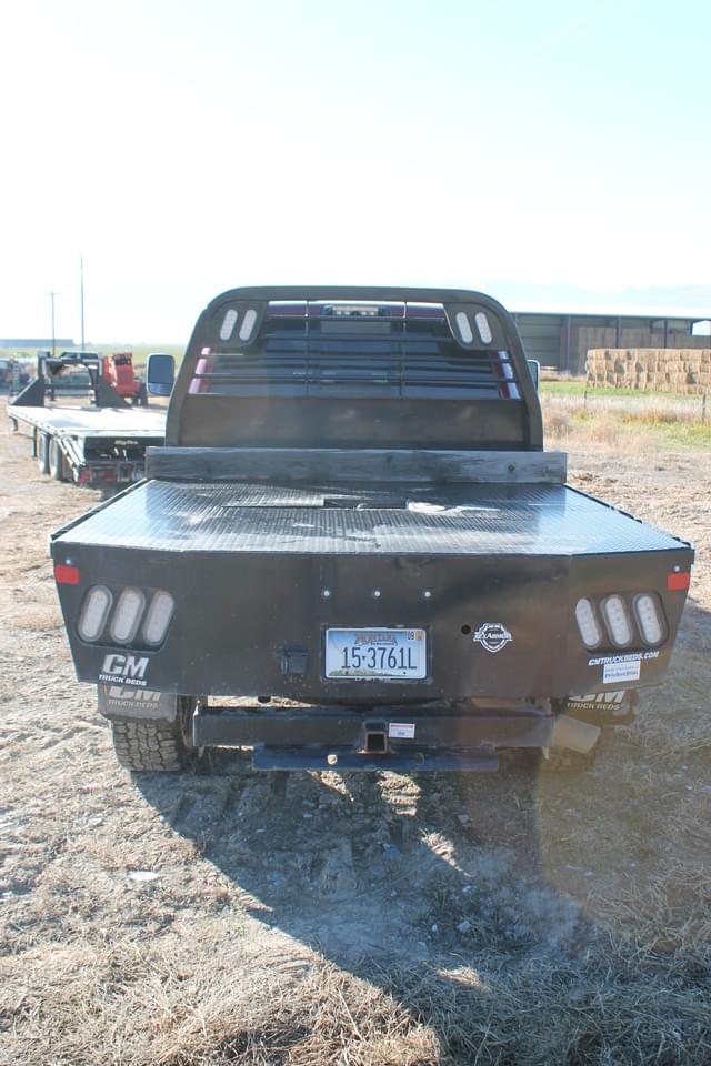 Image of Dodge Ram 3500HD equipment image 2