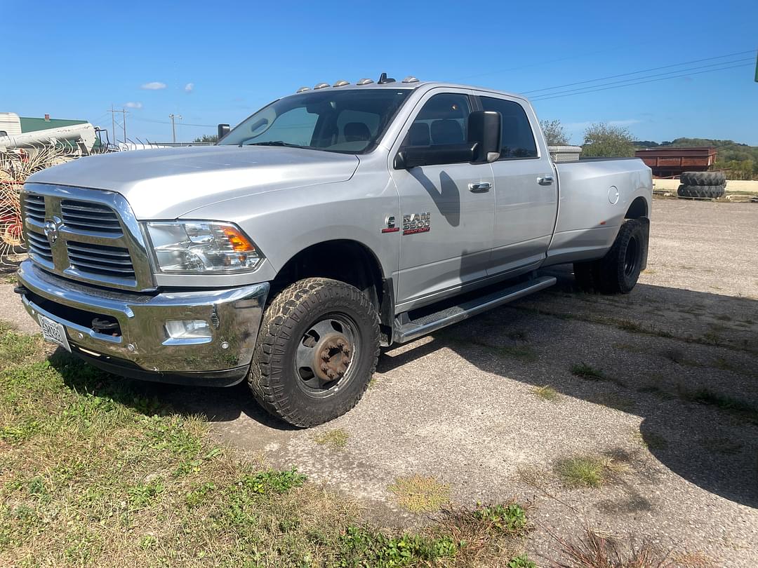 Image of Dodge Ram 3500 Primary image