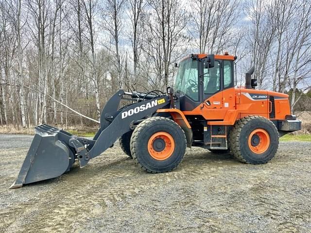 Image of  Doosan DL220-5 equipment image 2