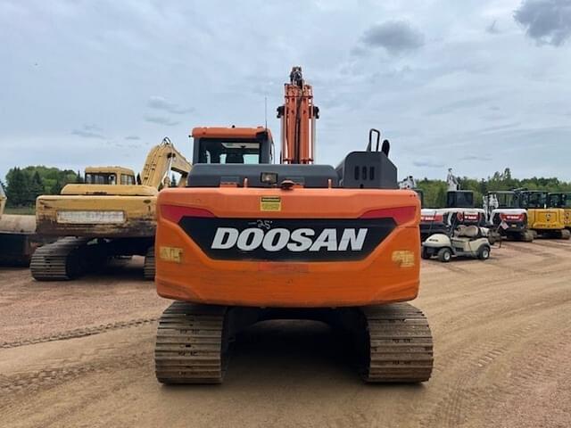 Image of  Doosan DX140LC-5 equipment image 3