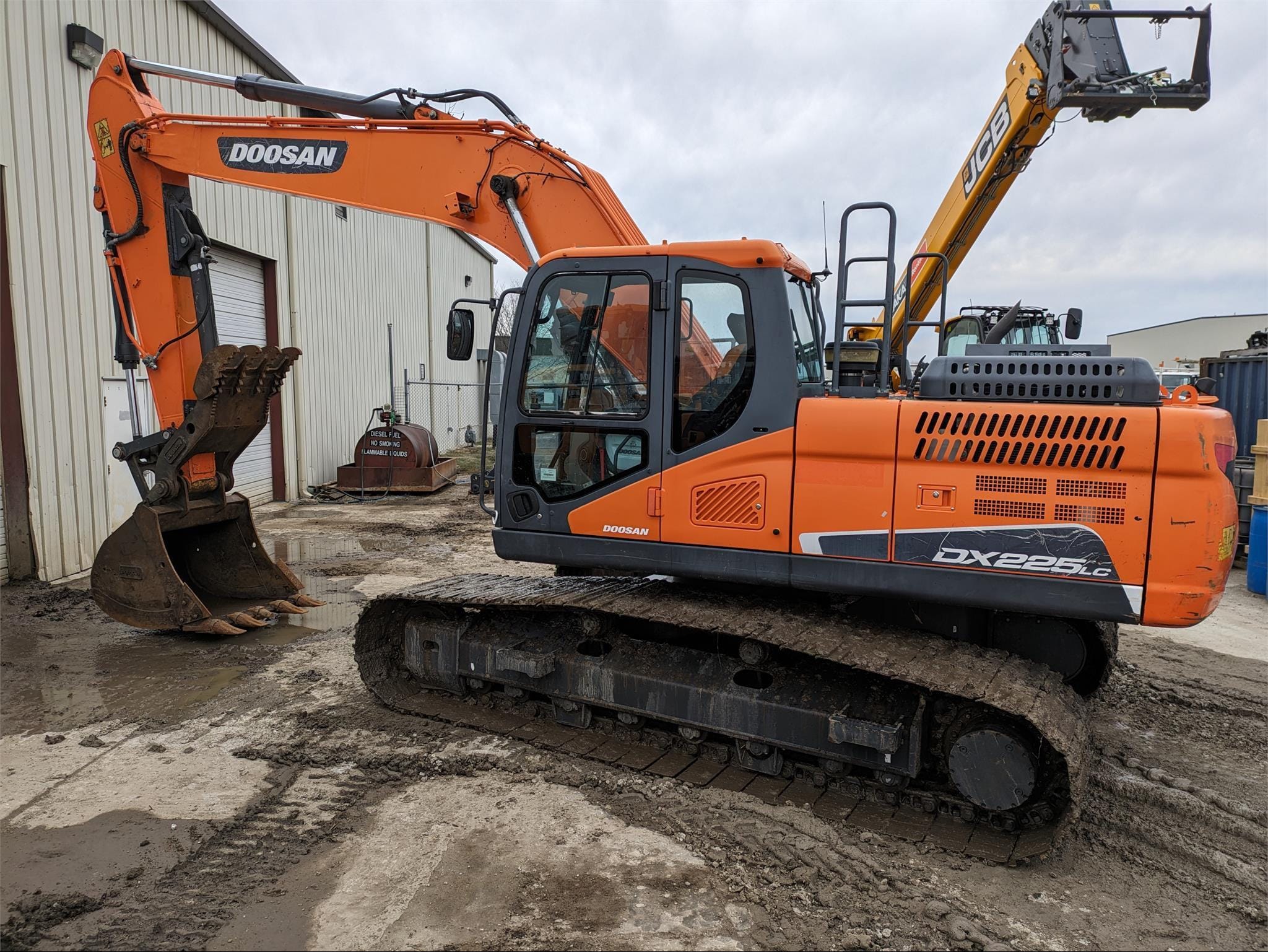 2017  Doosan DX225LC-5 Equipment Image0