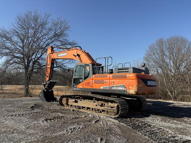 Image of  Doosan DX350LC-5 equipment image 4