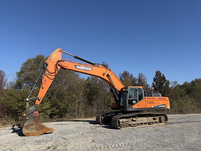 Image of  Doosan DX350LC-5 equipment image 1