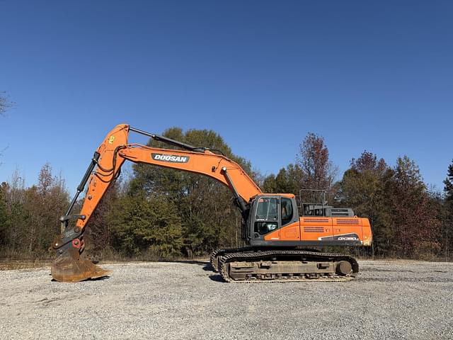 Image of  Doosan DX350LC-5 equipment image 2