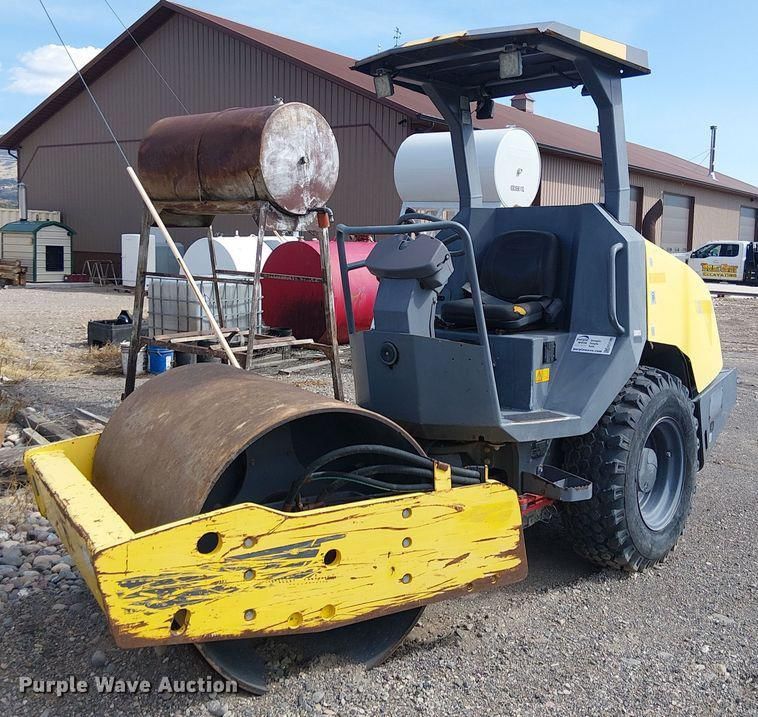 2017 DYNAPAC CA1300D Equipment Image0