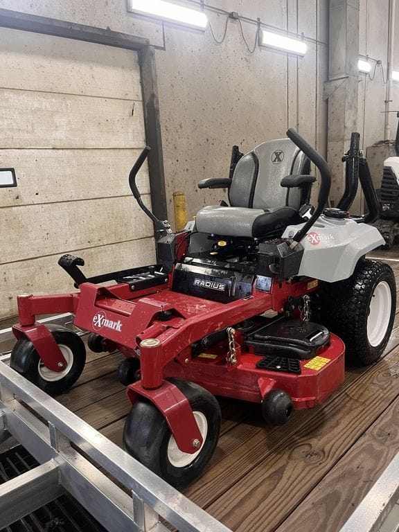 2017 Exmark Radius Equipment Image0