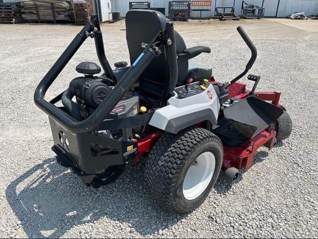 Image of Exmark Radius equipment image 2