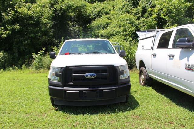 Image of Ford F-150 equipment image 1