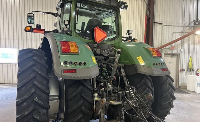 Image of Fendt 1042 Vario equipment image 3