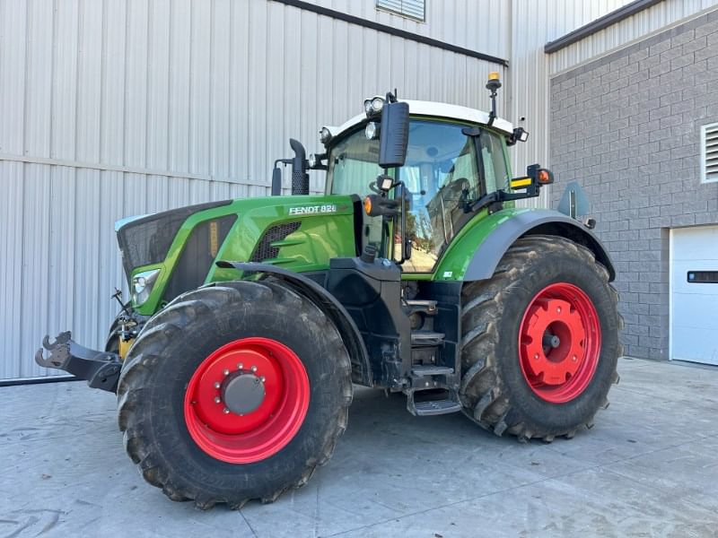 2017 Fendt 828 Vario Equipment Image0