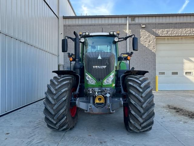 Image of Fendt 828 Vario equipment image 3