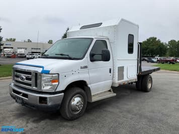 Main image Ford E-450
