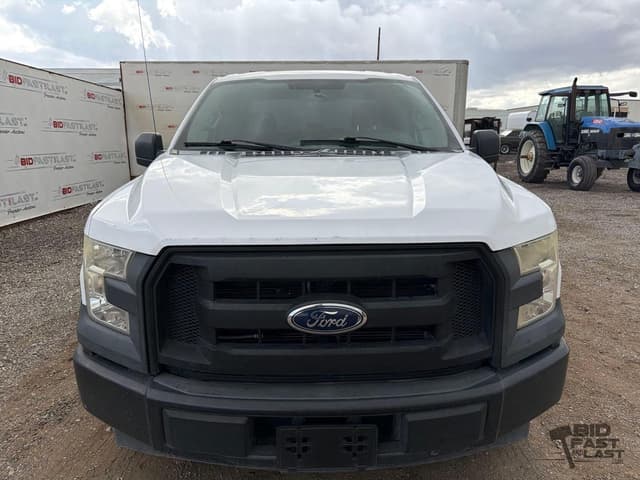 Image of Ford F-150 equipment image 1