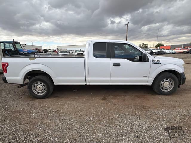 Image of Ford F-150 equipment image 3