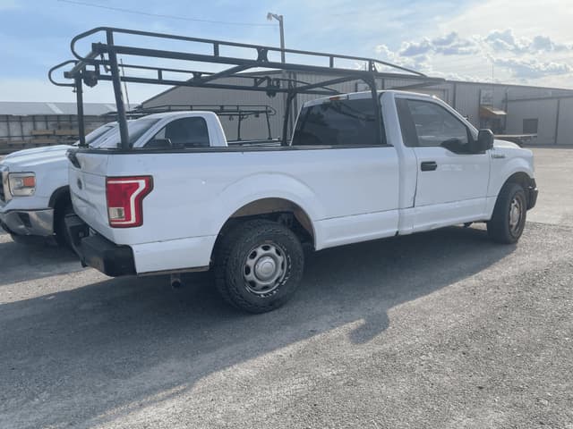 Image of Ford F-150 equipment image 2