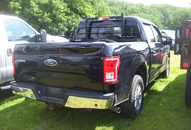 Image of Ford F-150 equipment image 3