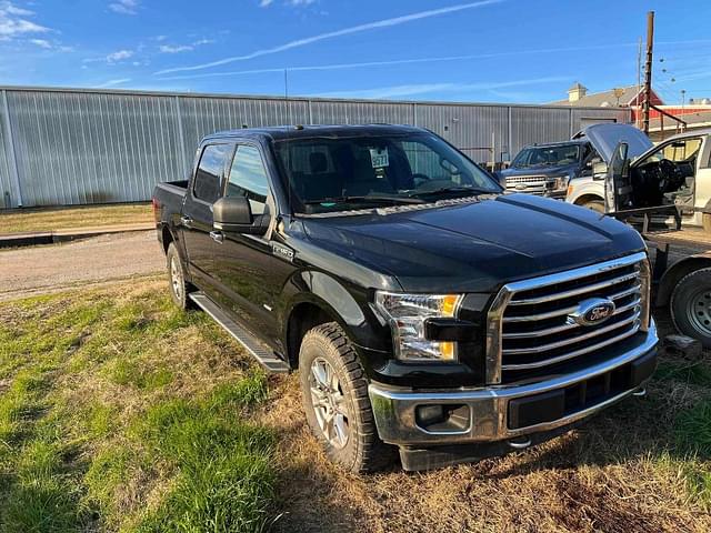 Image of Ford F-150 equipment image 2