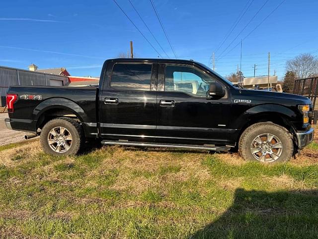 Image of Ford F-150 equipment image 4